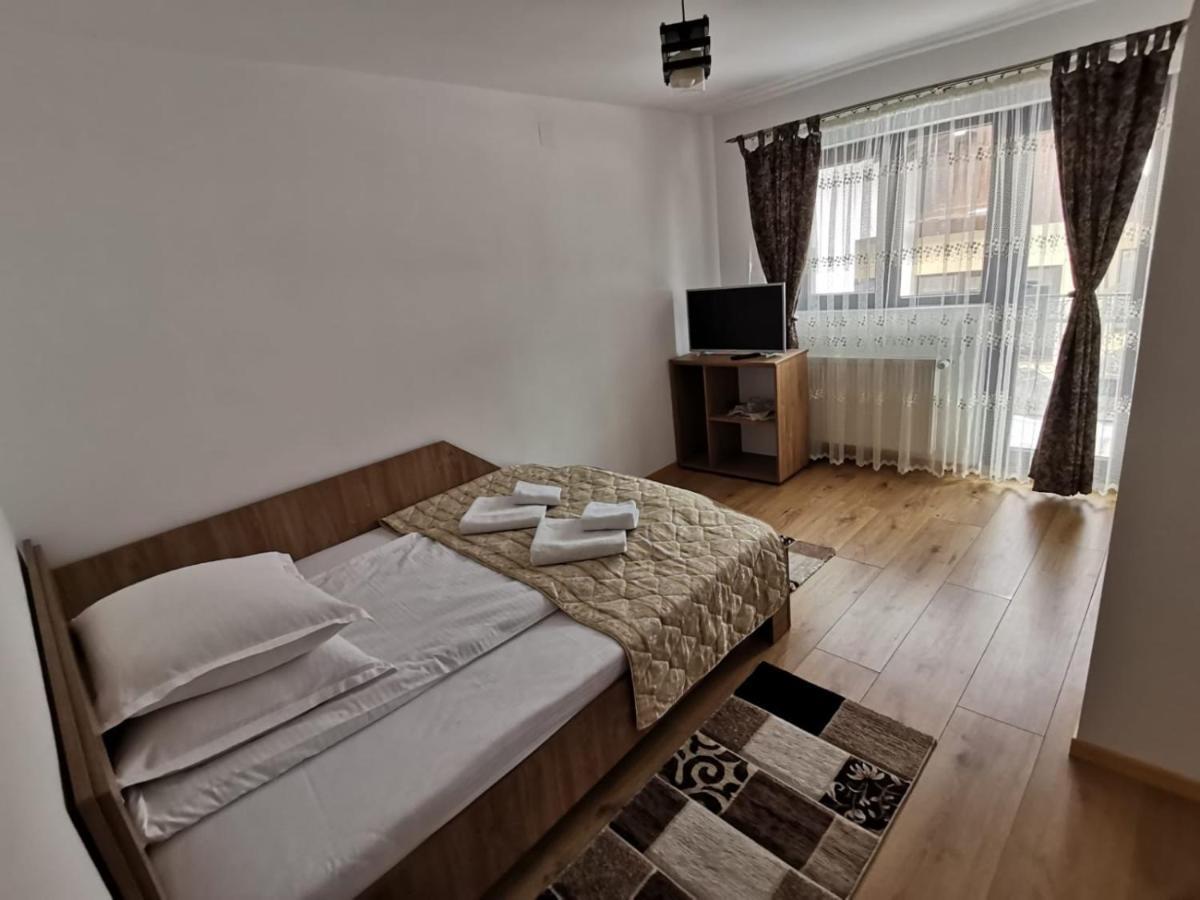 Casa Dana Olteanu Hotel Moeciu De Sus Buitenkant foto