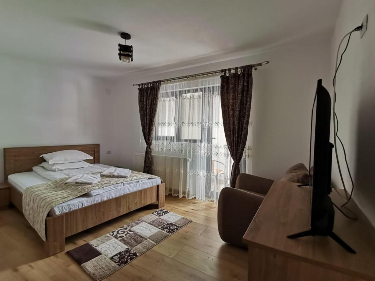 Casa Dana Olteanu Hotel Moeciu De Sus Buitenkant foto