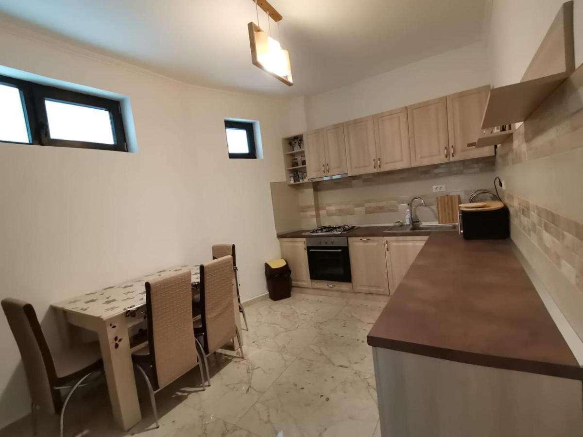 Casa Dana Olteanu Hotel Moeciu De Sus Buitenkant foto