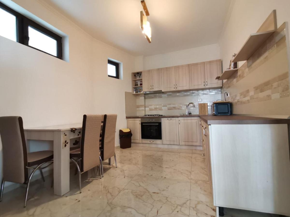 Casa Dana Olteanu Hotel Moeciu De Sus Buitenkant foto